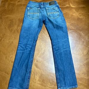 M4 Ariat jeans